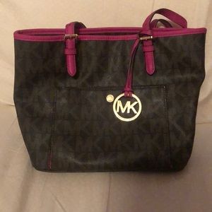MK purse